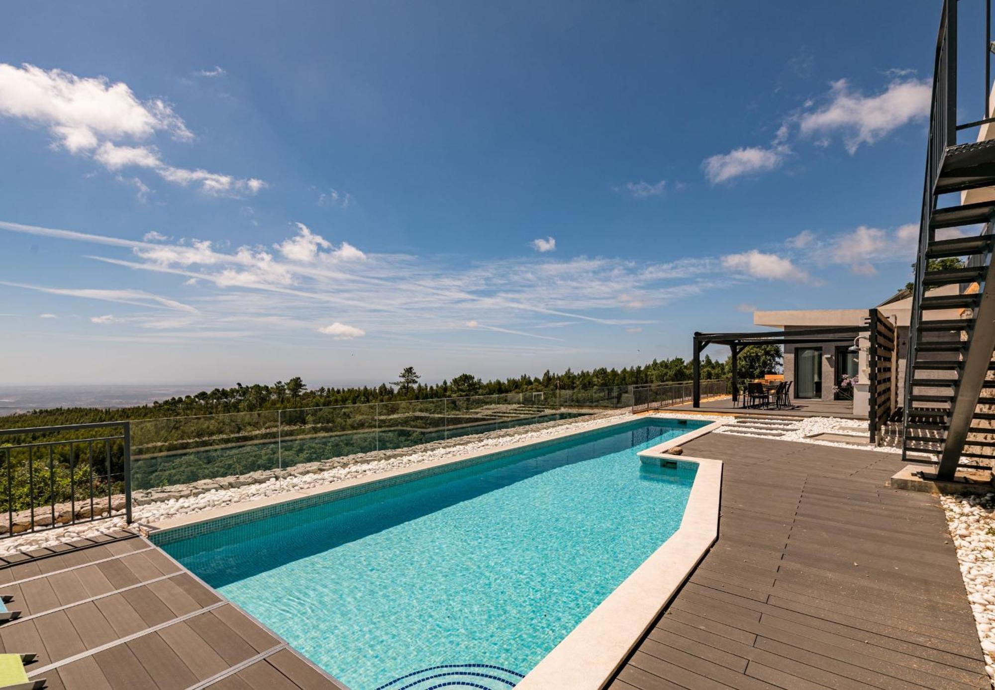 Villa Monchique *